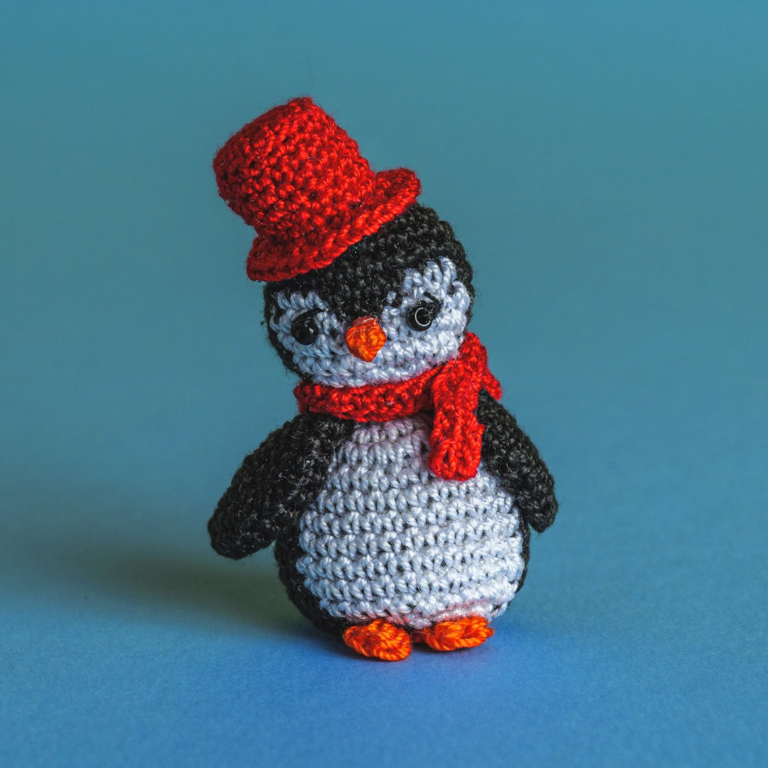 Cute Mini Penguin Pattern