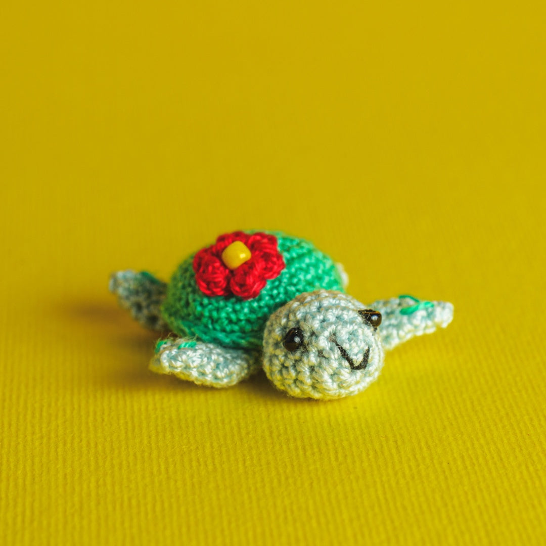 Cute Mini Sea Turtle Pattern