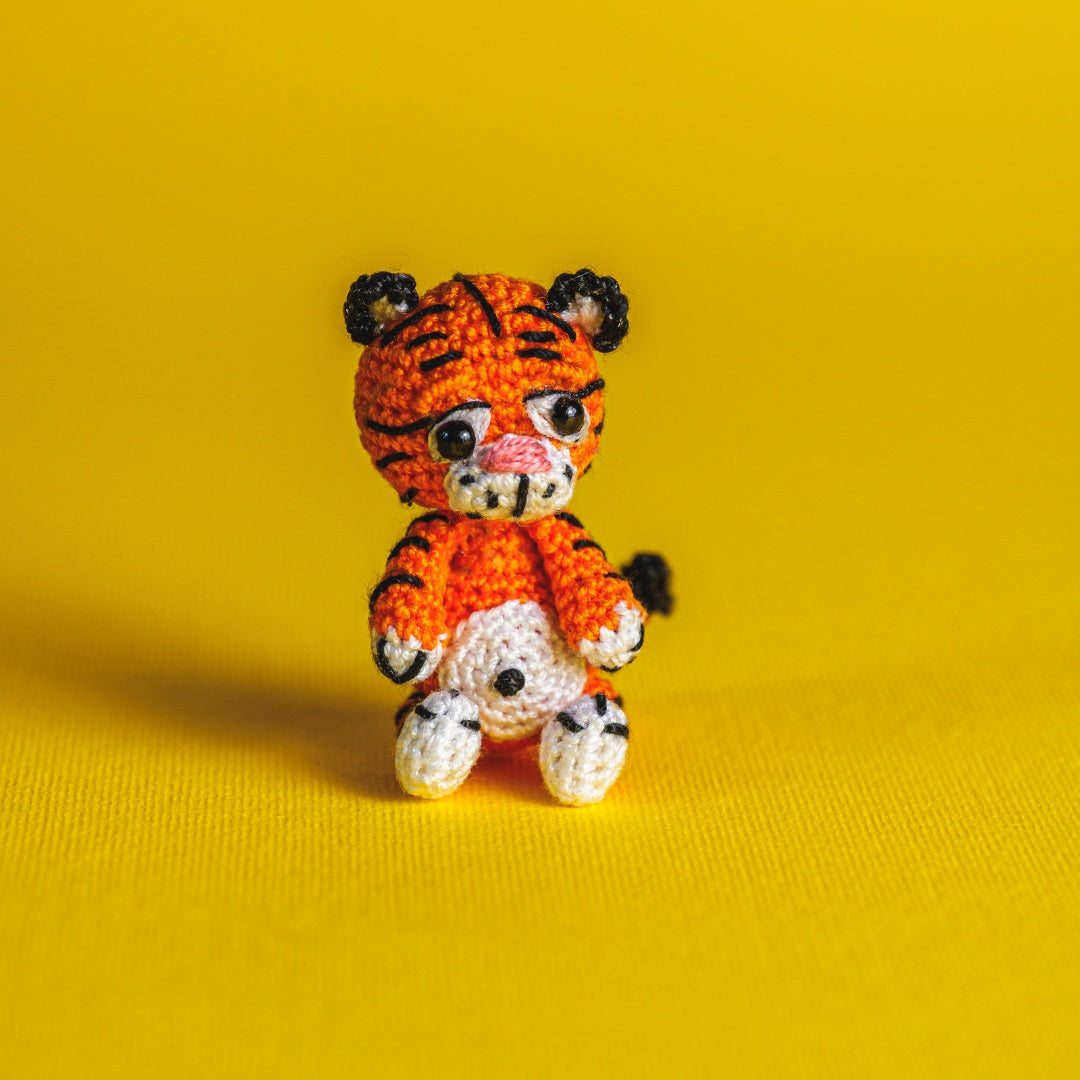 Cute Mini Tiger Pattern